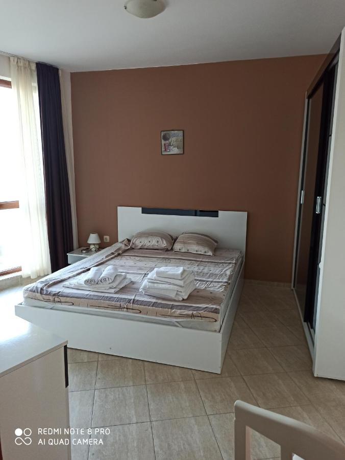 Sea Palace Aparthotel 3*